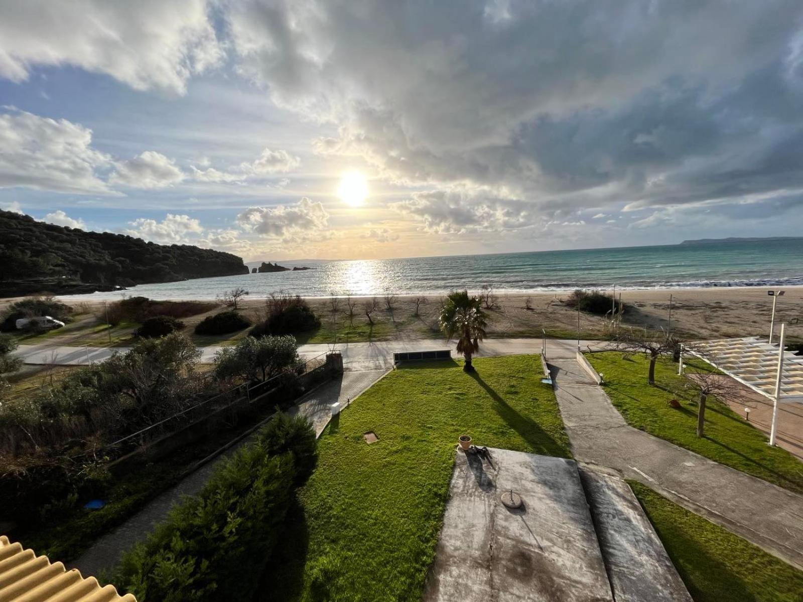 Coralli Hotel Perdika  Dış mekan fotoğraf