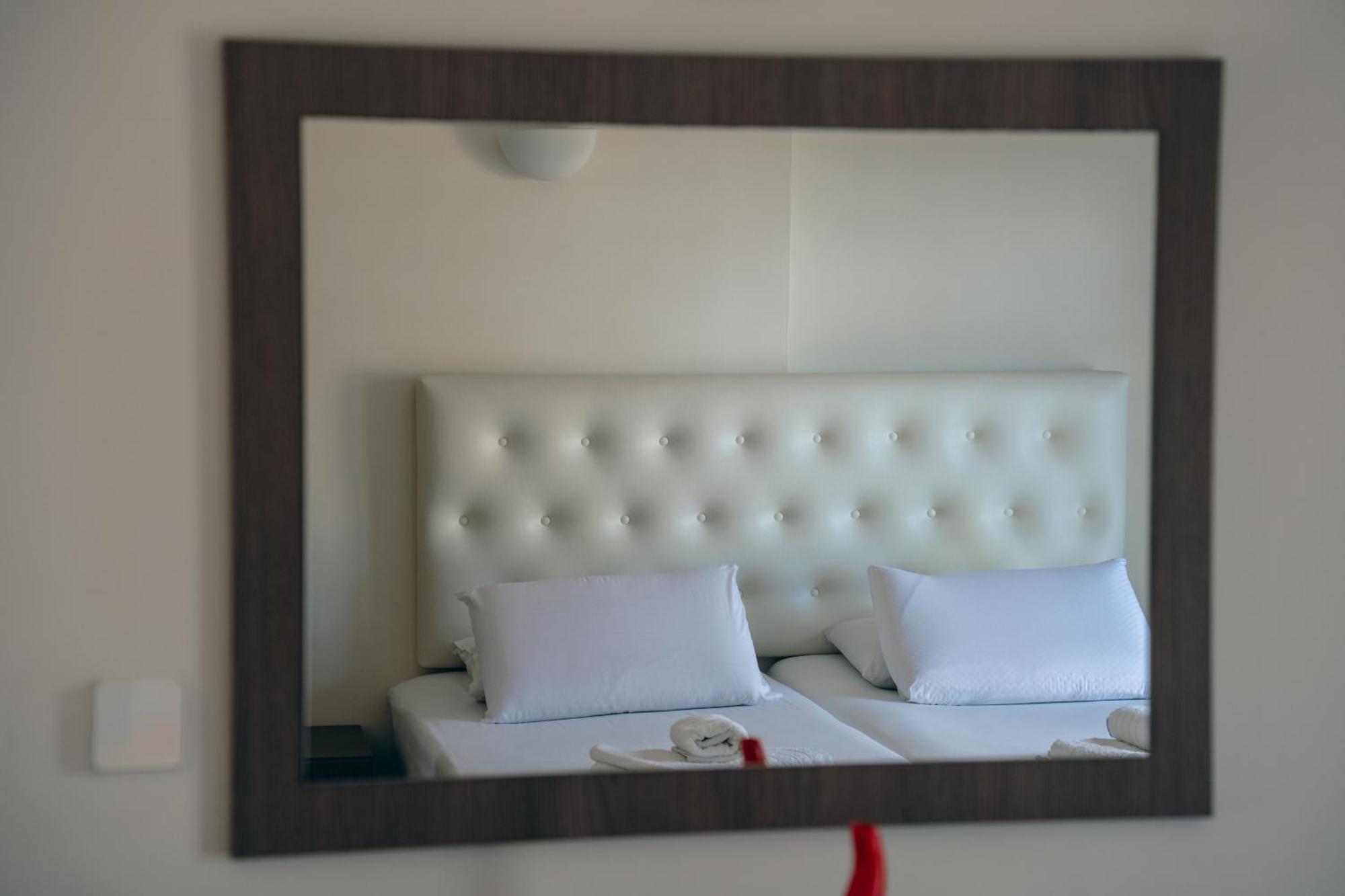 Coralli Hotel Perdika  Dış mekan fotoğraf
