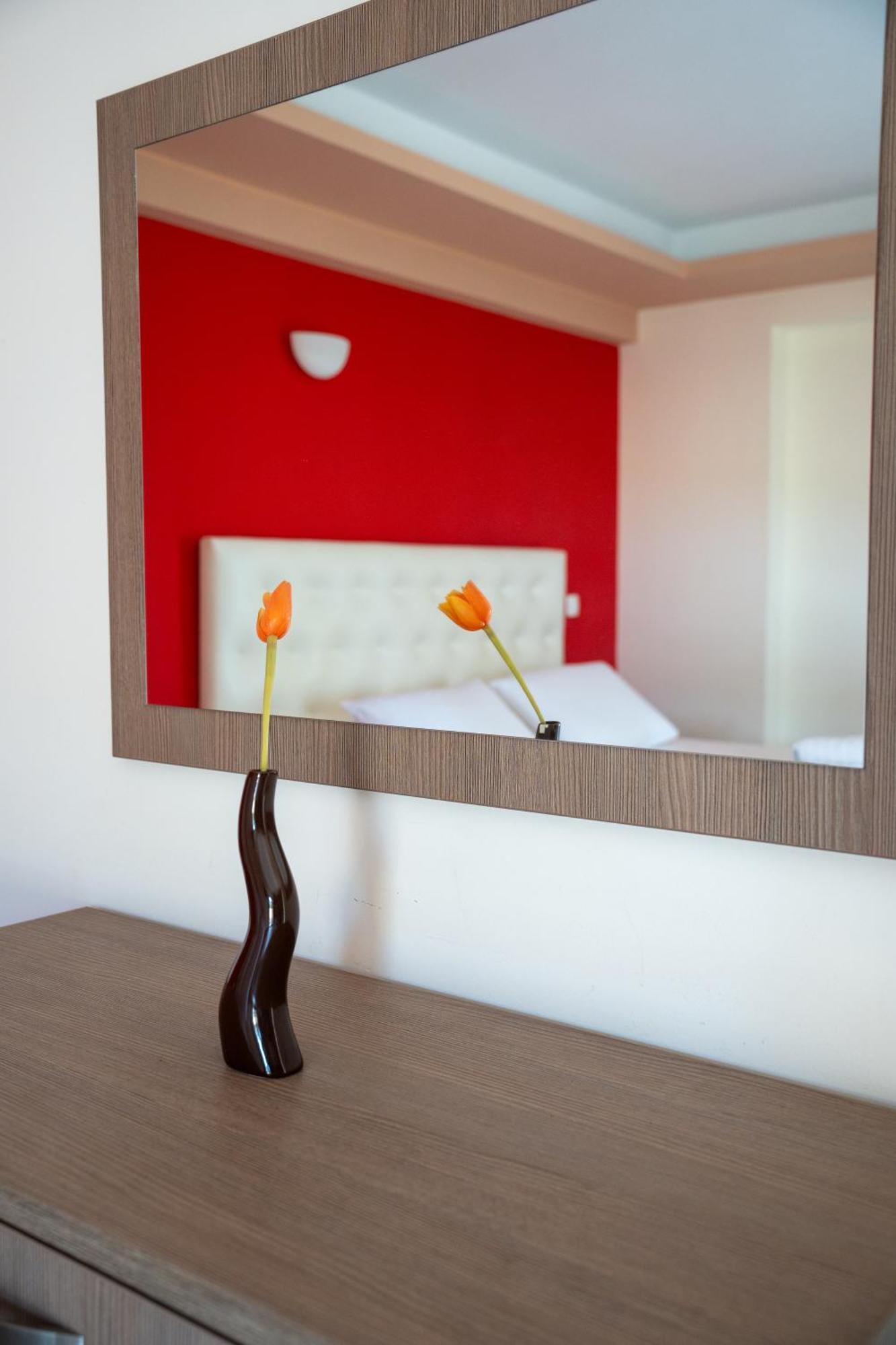 Coralli Hotel Perdika  Dış mekan fotoğraf