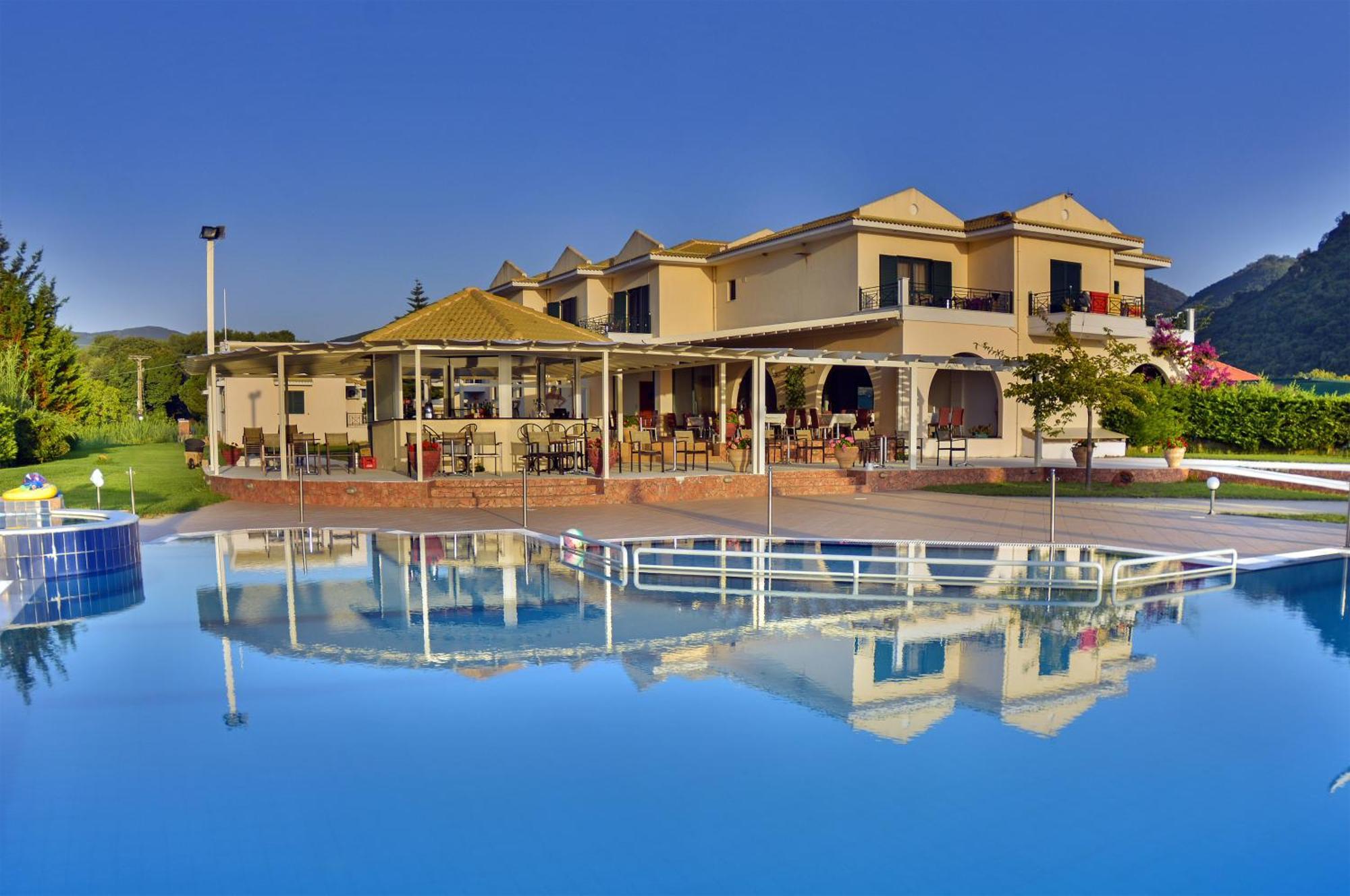 Coralli Hotel Perdika  Dış mekan fotoğraf