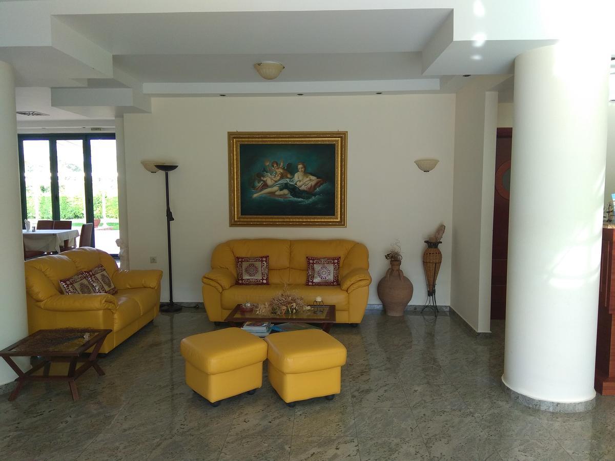 Coralli Hotel Perdika  Dış mekan fotoğraf